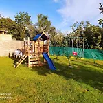 Les Granges De Flolie Casa de Férias *
