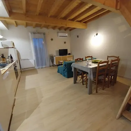 Feriehus Les Granges De Flolie