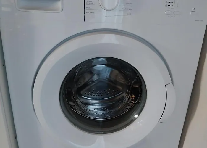 Les Granges De Flolie بيت للعطل *