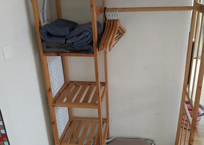 Les Granges De Flolie