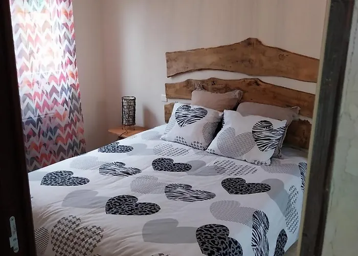 Les Granges De Flolie * Beauteville