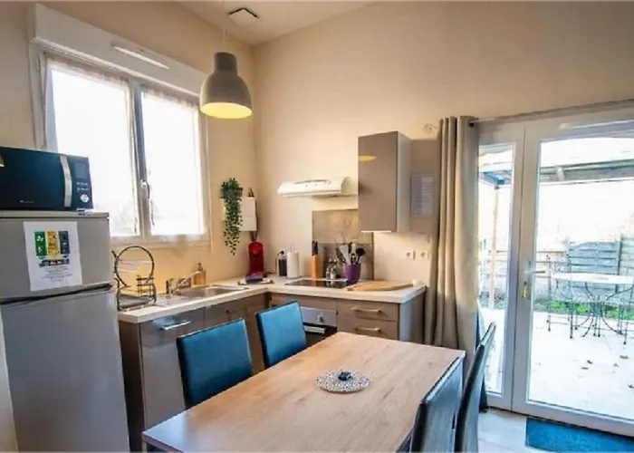 Les Granges De Flolie بيت للعطل Beauteville